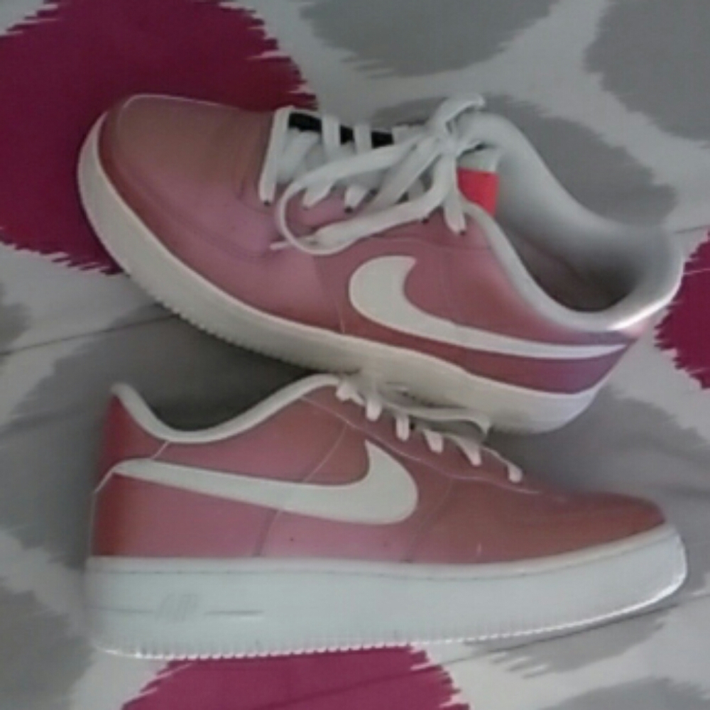 Nike shoes